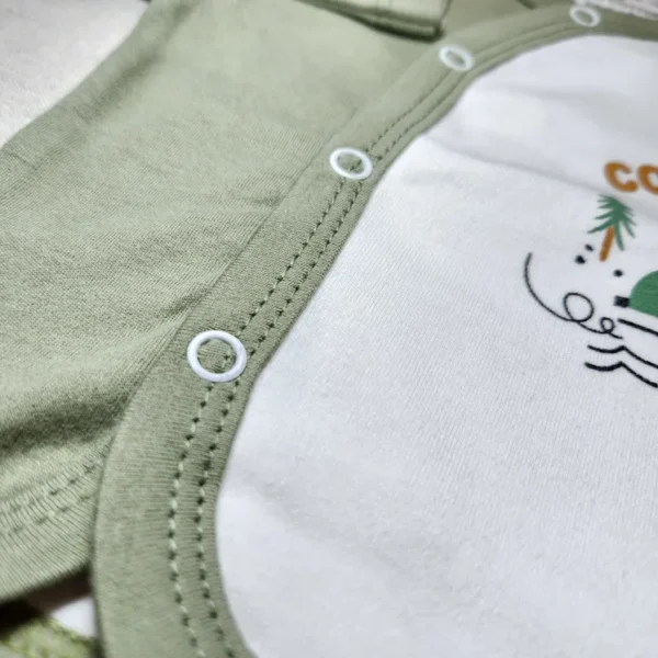 مانتویی پسرانه طرح ماشین بی بی وان