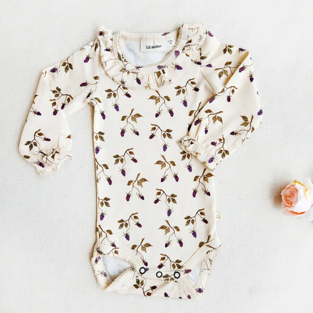 بادی دخترانه آستین بلند طرح شاتوت برند Lil Atelier