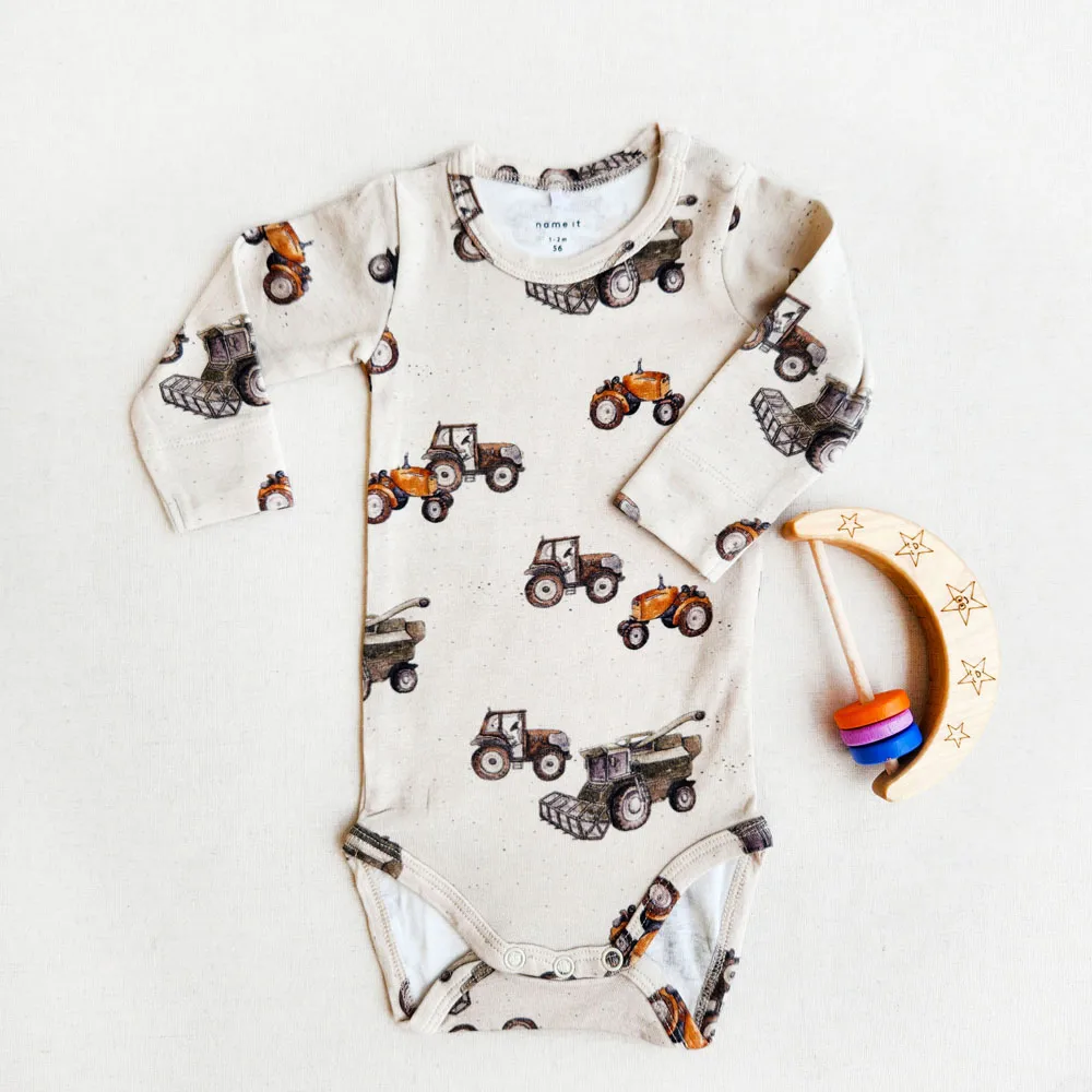 بادی پسرانه آستین بلند طرح تراکتور برند name it