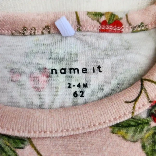 خرید بادی دخترانه آستین بلند طرح توت فرنگی برند name it