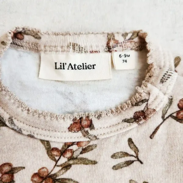 خرید بادی دخترانه آستین بلند طرح زیتون برند Lil Atelier