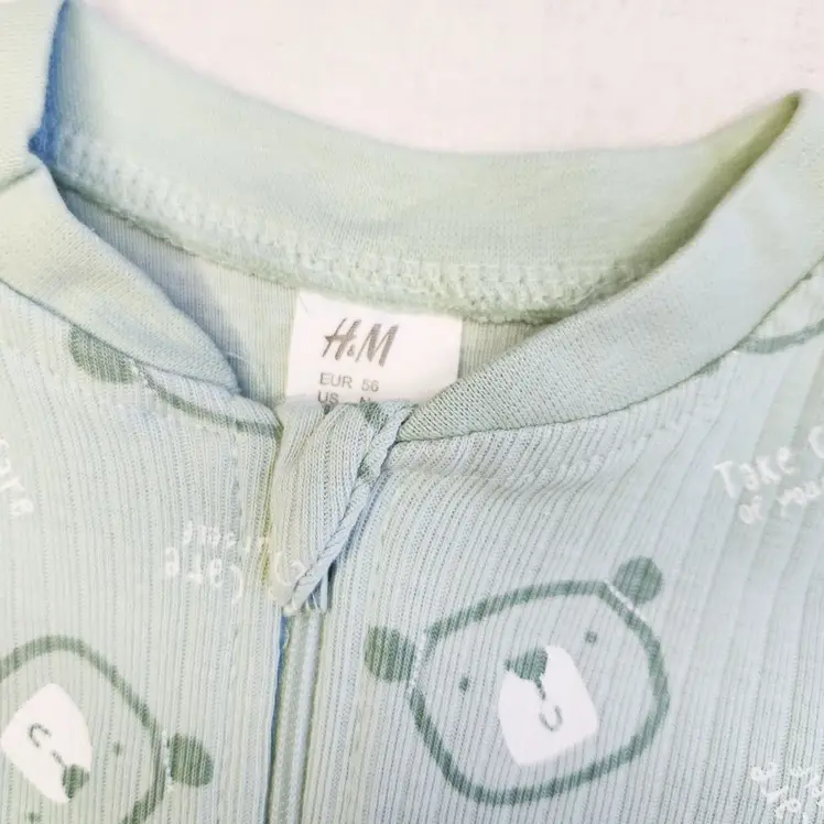 خرید سرهمی دو زیپ طرح خرس سبز برند H&M