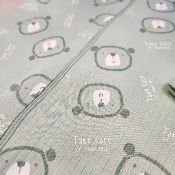 سرهمی دو زیپ طرح خرس سبز برند اچ اند ام