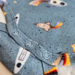 قیمت بادی پسرانه آستین بلند طرح موشک رنگ آبی برند نیم ایت