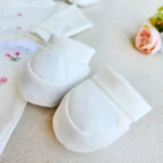 پاپوش گیفت ست بیمارستانی دخترانه طرح گل برند گودمارک