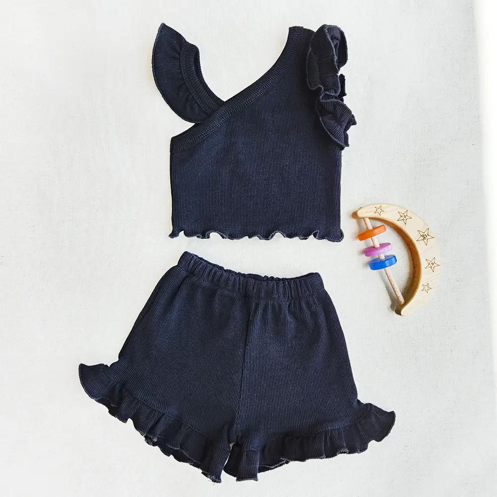 ست کراپ و شلوارک کبریتی دخترانه رنگ مشکی