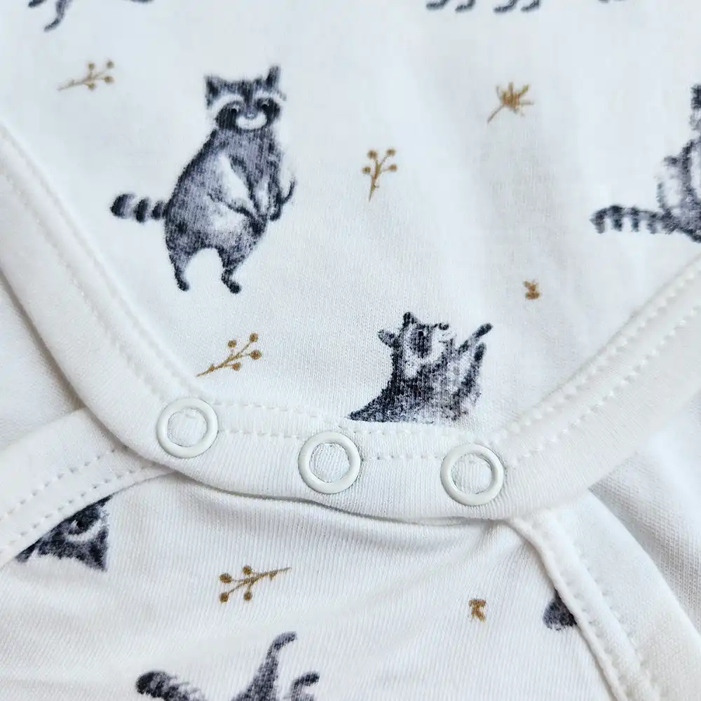 بادی آستین بلند طرح راکون های بامزه برند C&A