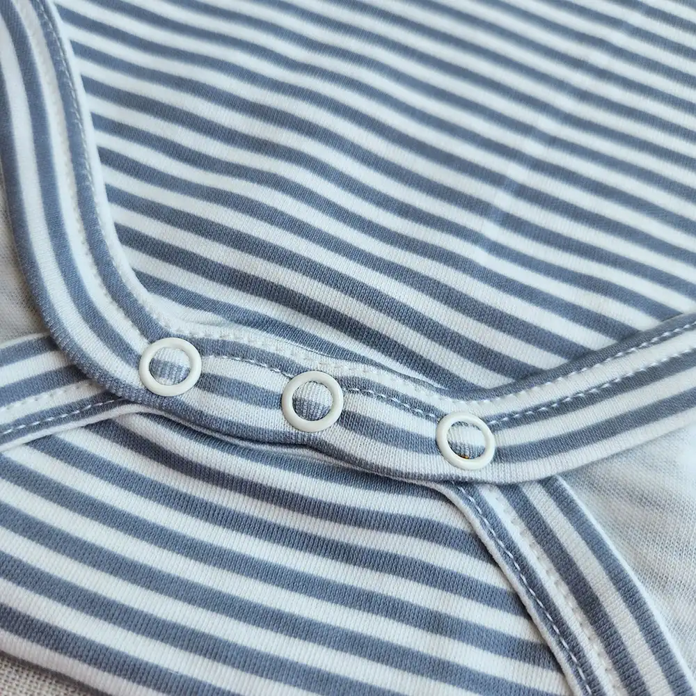 بادی آستین دار وارداتی طرح راه راه طوسی و سفید برند C&A