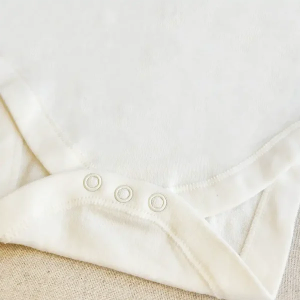 بادی آستین کوتاه خارجی رنگ سفید