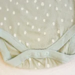 بادی آستین کوتاه طرح خال خالی رنگ سبز