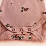 بادی آستین بلند طرح انگور قیمت رنگ صورتی برند HEMA