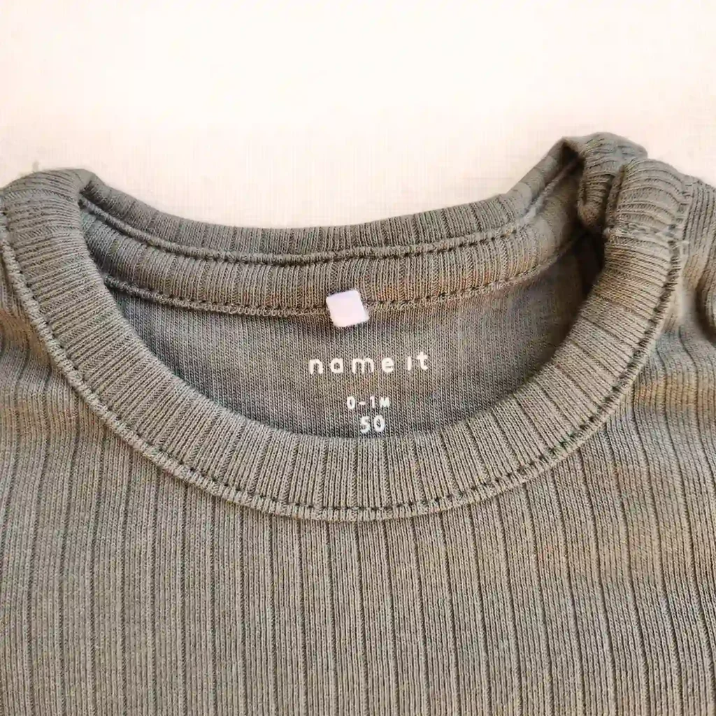 بادی آستین بلند کبریتی رنگ سبز تیره برند name it