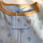 سرهمی جورابدار وارداتی طرح چهارپر های رنگی رنگ سفید