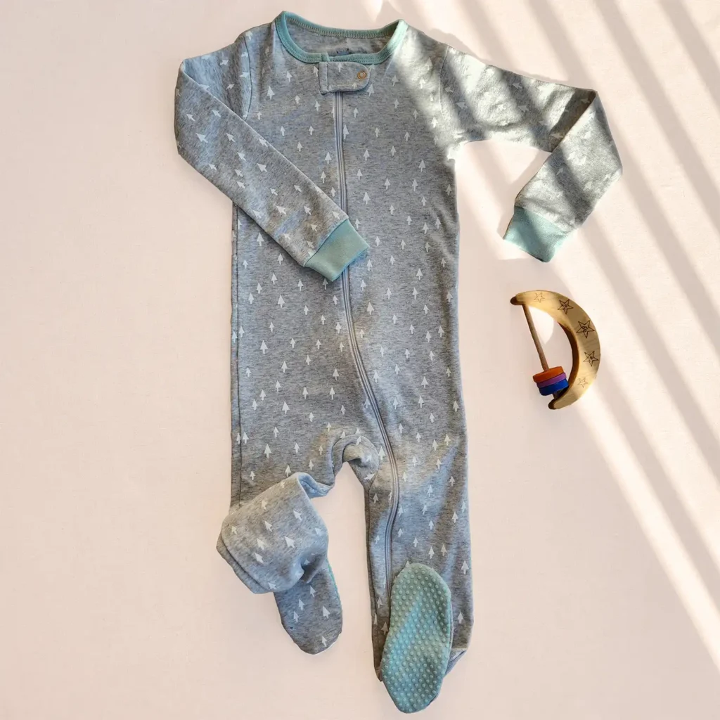 سرهمی وارداتی جوراب دار طرح درخت کاج رنگ طوسی