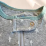 قیمت سرهمی وارداتی جوراب دار طرح درخت کاج رنگ طوسی