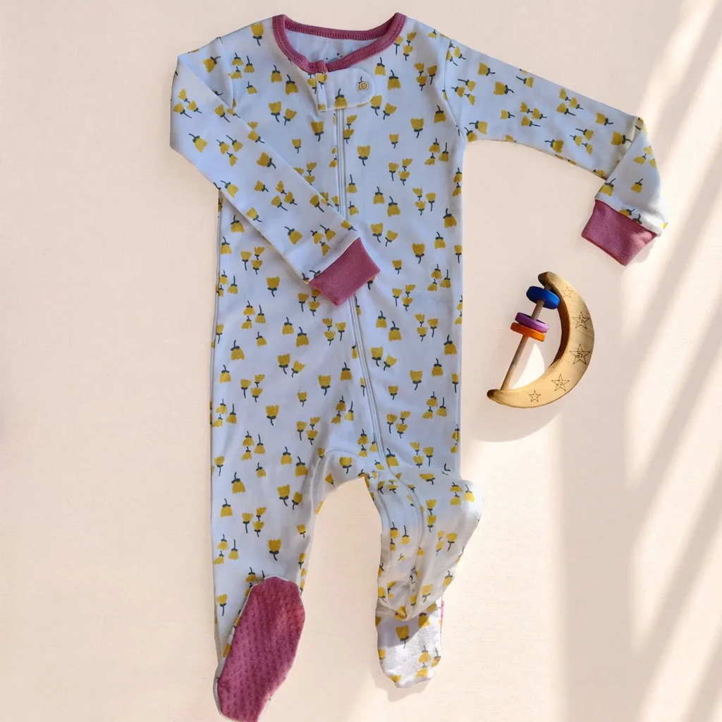 سرهمی جوراب دار وارداتی طرح گل لاله رنگ سفید کد 10313