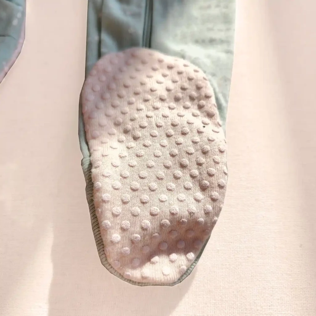 سرهمی جورابدار وارداتی طرح خط چین رنگ سبز