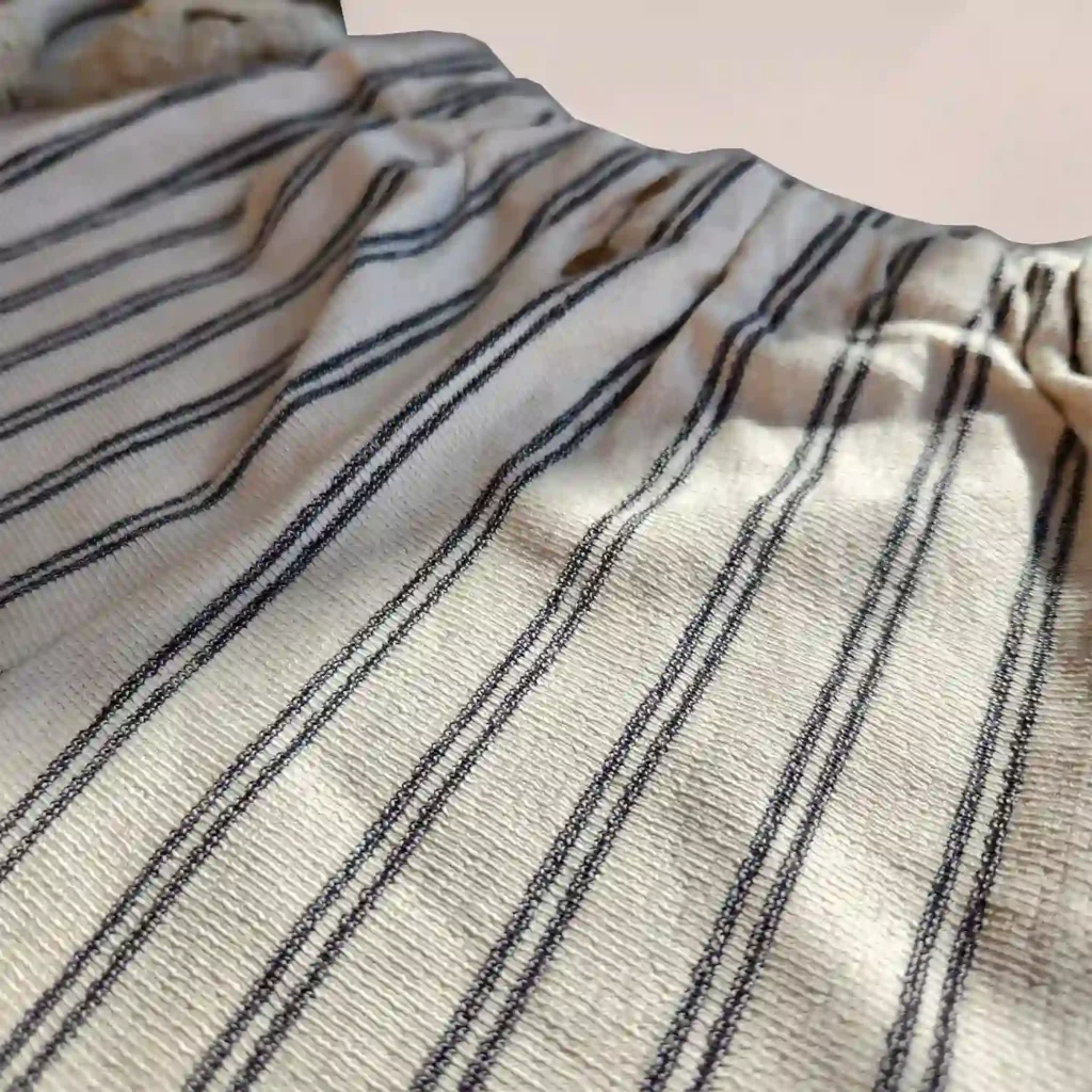 شلوار نوزادی راه راه رنگ شیری