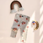 لگ نوزادی طرح گوجه رنگ کرم