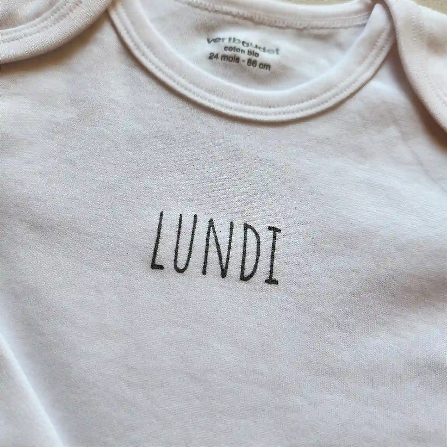 بادی آستین بلند طرح LUNDI رنگ سفید برند Vertbaudet