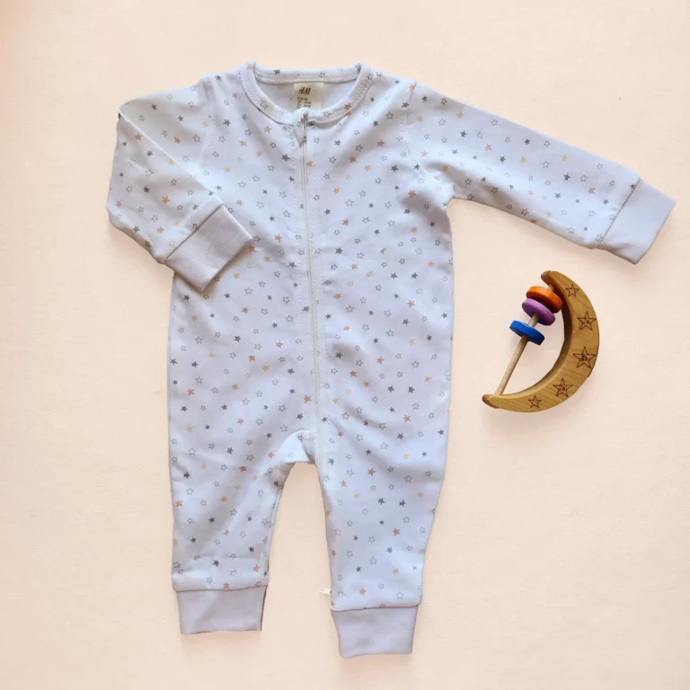سرهمی نوزادی وارداتی طرح ستاره رنگ سفید برند H&M