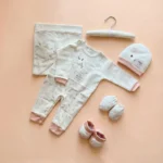 ست بیمارستانی طرح ابر و خرگوش رنگ سفید صورتی برند گودمارک