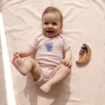 تن خور بادی آستین کوتاه وارداتی طرح کوالا رنگ صورتی برند Sinsay