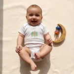 تن خور بادی آستین کوتاه وارداتی طرح پروانه رنگ سفید برند Sinsay