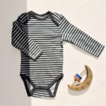 بادی آستین بلند وارداتی طرح راه راه درشت طوسی سفید برند C&A