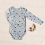 بادی آستین بلند وارداتی طرح هاپو رنگ طوسی روشن برند Baby Club