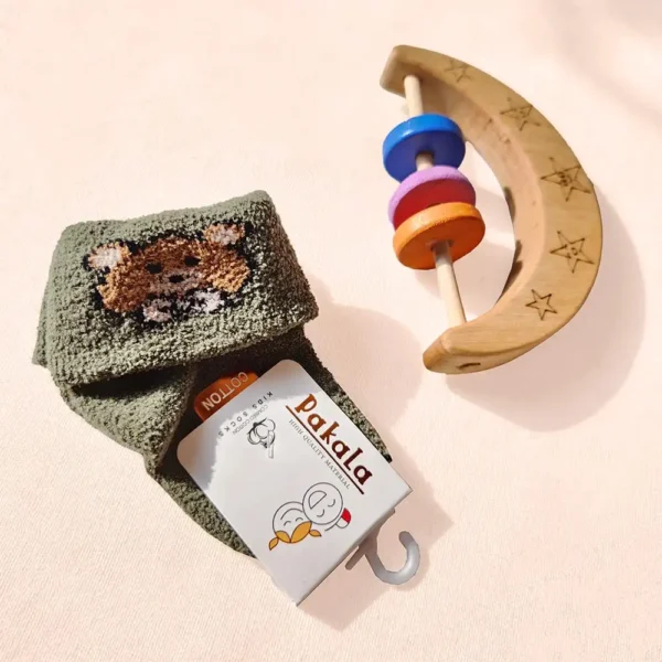 جوراب ساق بلند پشمی طرح خرس رنگ سبز