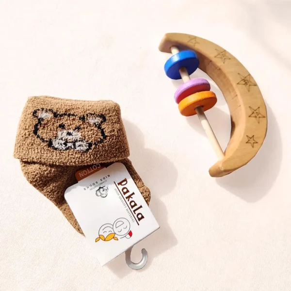 جوراب ساق بلند پشمی طرح خرس رنگ شتری