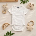 بادی آستین کوتاه وارداتی یقه هفت ساده رنگ سفید برند H&M