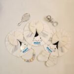 توربان دخترانه پاپیون دار بیسکوییتی رنگ سفید برند ماوی