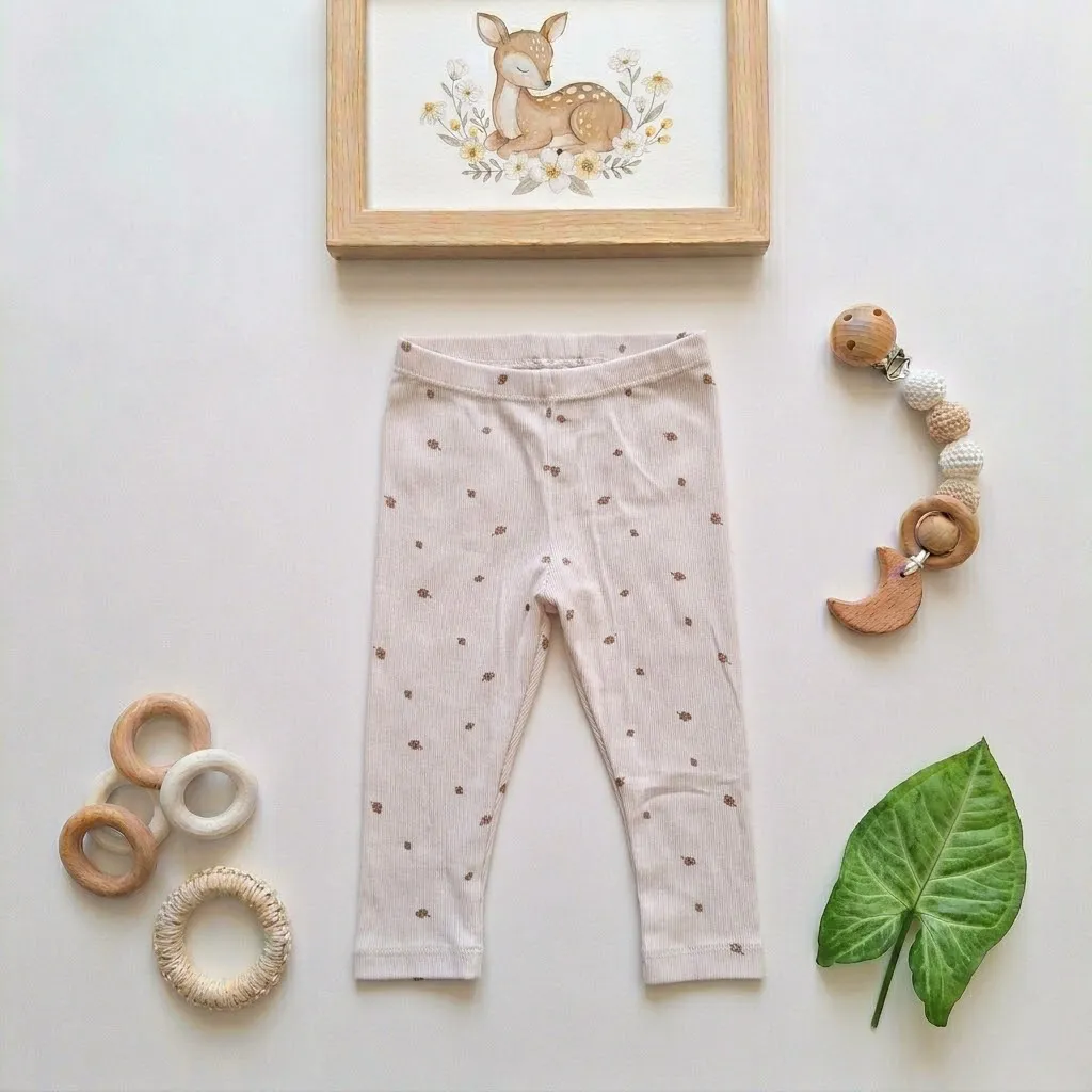 لگ نوزادی وارداتی طرح برگ رنگ کرم برند H&M