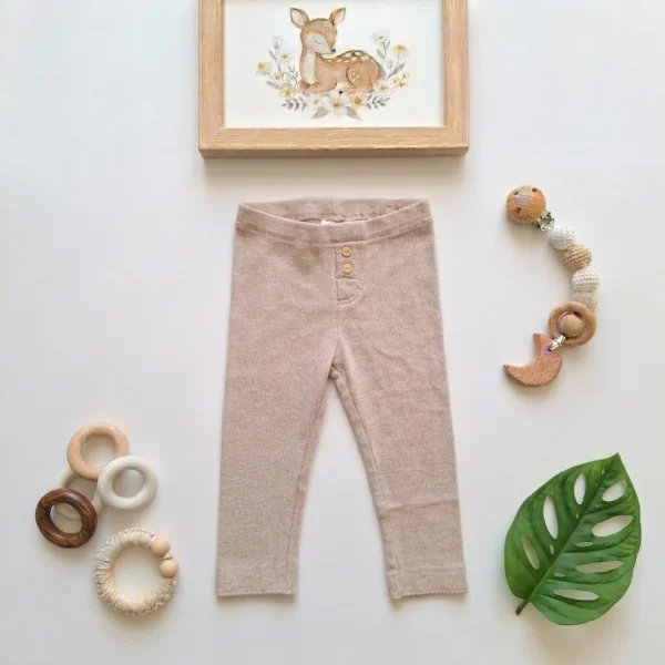 لگ نوزادی وارداتی کبریتی ساده رنگ کرم برند H&M